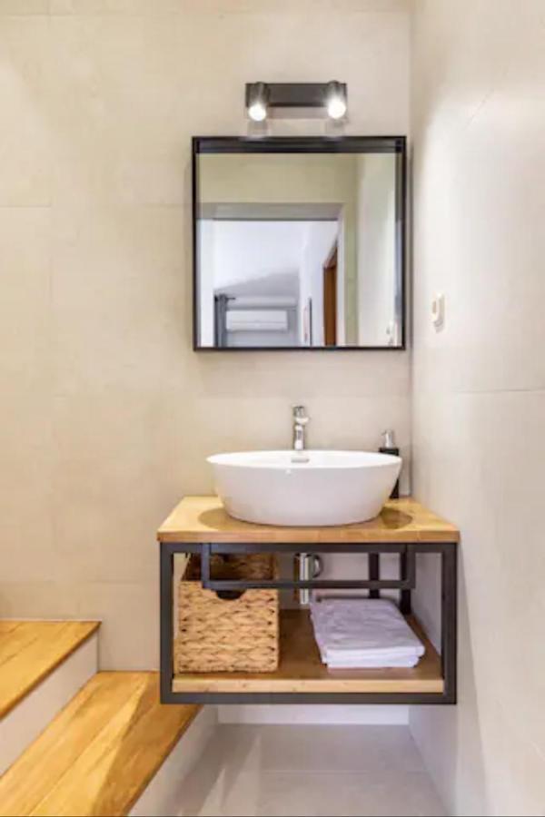 Apartments "Villa Antisin" With Heated Pool ザダル エクステリア 写真